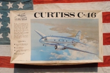 images/productimages/small/CURTISS C-46 1;72 voor.jpg